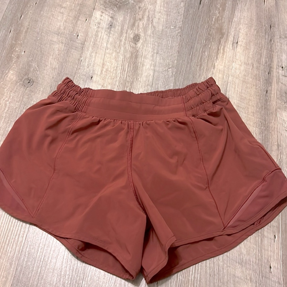 Red merlot 4in size 6 lululemon shorts